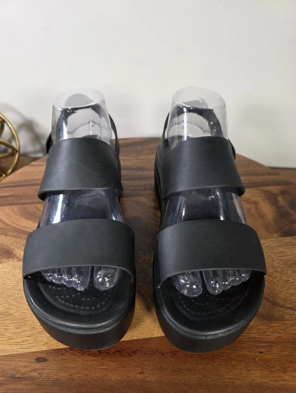 Crocs Brooklyn Low Wedge Platform Sandals Black Women's Size 9